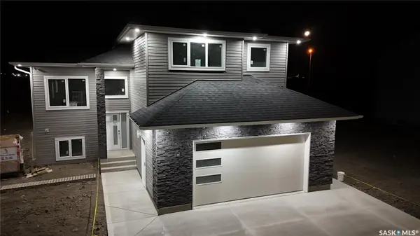 503 Kinloch COURT, Saskatoon, SK S7M 5K1