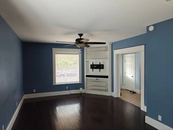 Brantford, ON N3S 5K5,237 Park AVE