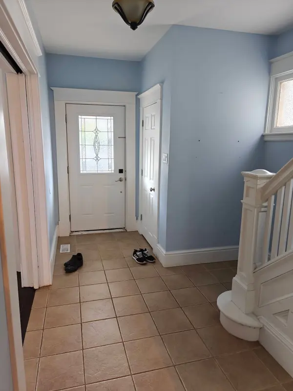 Brantford, ON N3S 5K5,237 Park AVE