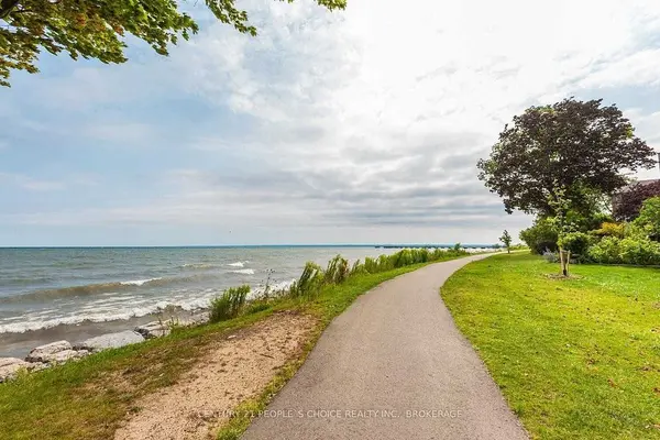 3242 Shelburne PL, Oakville, ON L6L 5V9