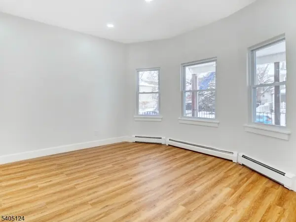 151 S Clinton St, East Orange City, NJ 07018