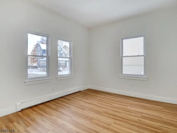 151 S Clinton St, East Orange City, NJ 07018