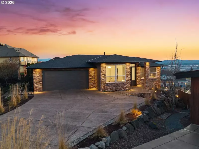 3038 NW 12TH AVE, Camas, WA 98607