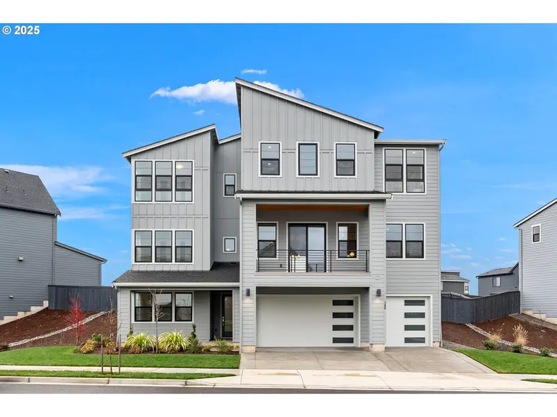 386 W FIR LOOP, Washougal, WA 98671