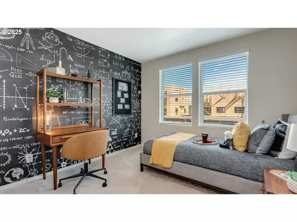 Salem, OR 97301,4927 DIlling AVE NE