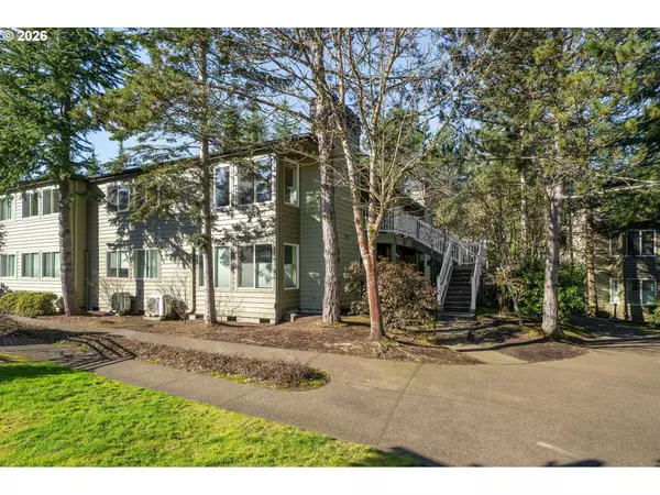 Lake Oswego, OR 97034,5064 FOOTHILLS DR ##23G