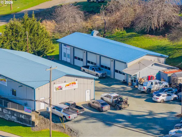 1541 ROSEBURG RD, Myrtle Point, OR 97458