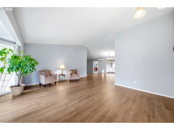 10417 NW 24TH AVE, Vancouver, WA 98685