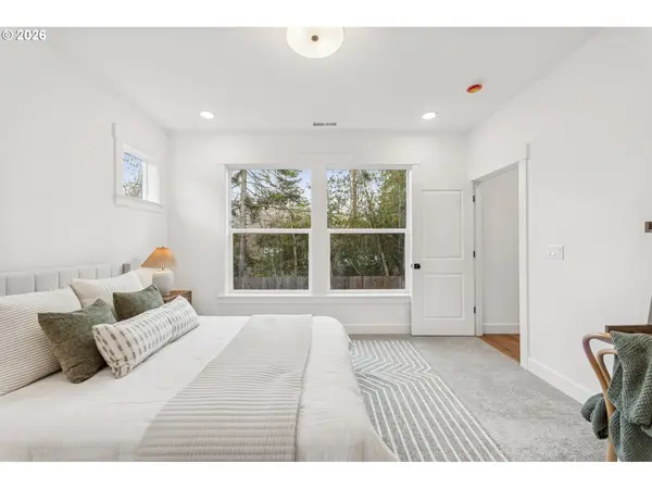 Address not disclosed, Portland, OR 97224