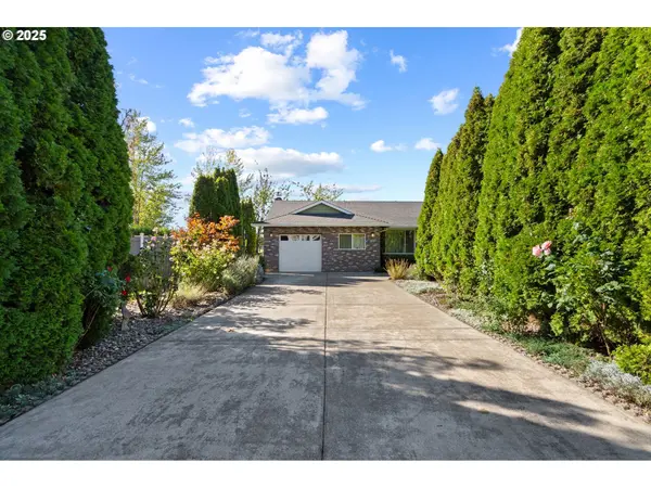 Portland, OR 97233,15550 SE YAMHILL ST