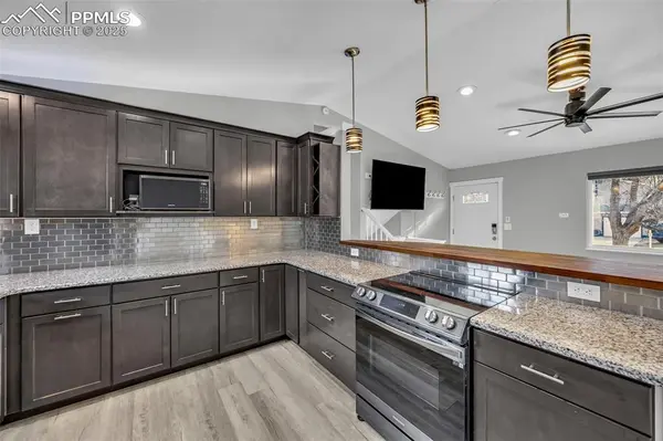 6930 Corn Tassle DR, Colorado Springs, CO 80911