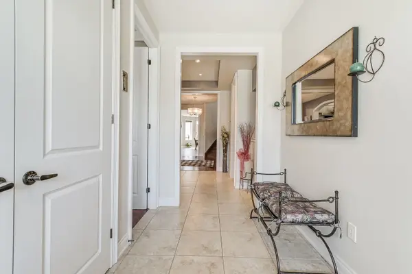 Brampton, ON L6X 0W4,18 Flanders RD