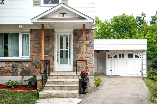 22 Sunset CT, Kawartha Lakes, ON K9V 2S1