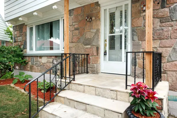 22 Sunset CT, Kawartha Lakes, ON K9V 2S1