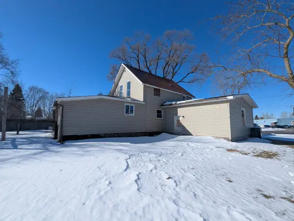 156 N Mackinaw RD, Au Gres Twp, MI 48703