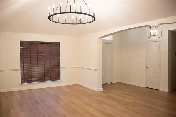 10305 Bent Tree Drive, Rowlett, TX 75089