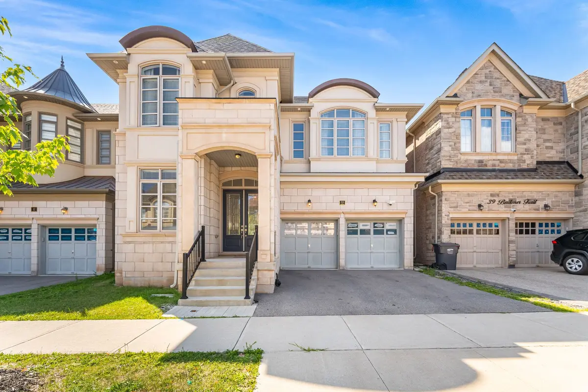 53 Threshing Mill BLVD, Oakville, ON L6H 0V6