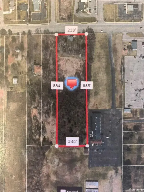 8406 DAVISON RD, Davison Twp, MI 48423