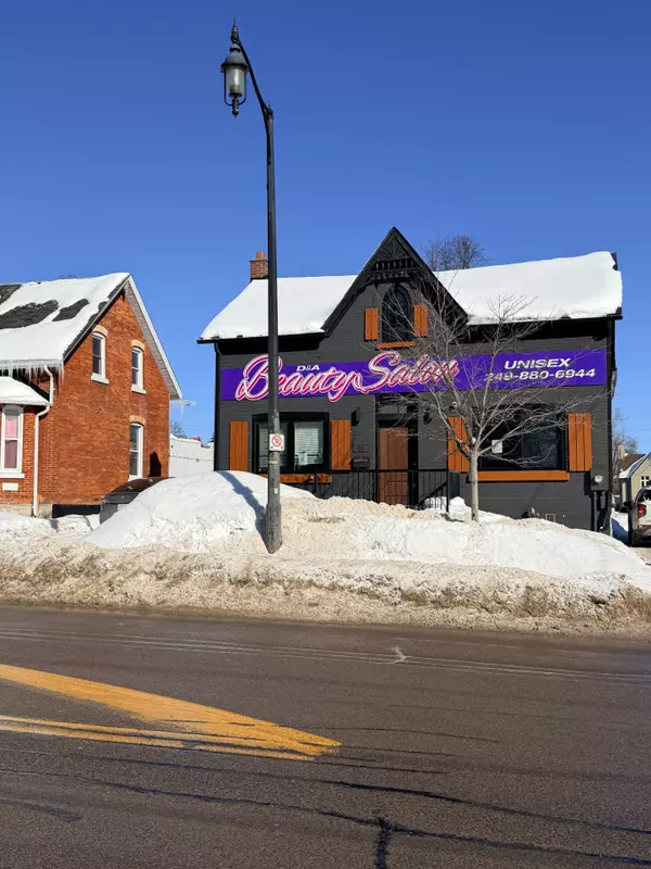 Barrie, ON L4N 1V1,89 Toronto ST