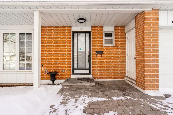 48 Aberdeen CRES, Brampton, ON L6T 2P9