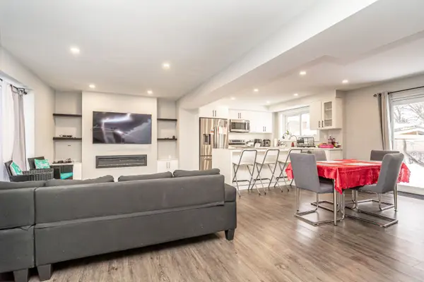 48 Aberdeen CRES, Brampton, ON L6T 2P9