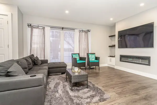 48 Aberdeen CRES, Brampton, ON L6T 2P9