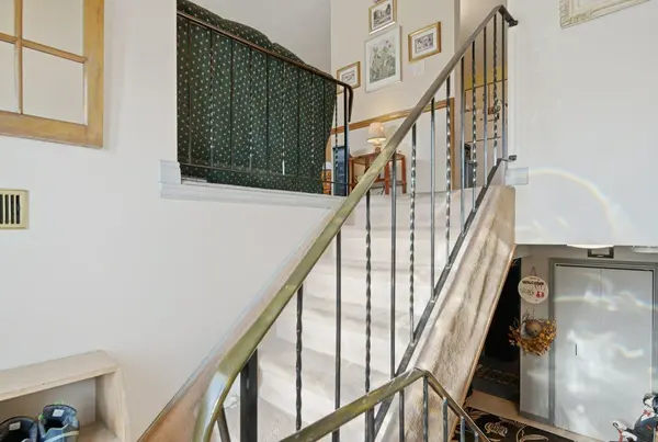 Greater Napanee, ON K7R 1C8,223 Newburgh RD