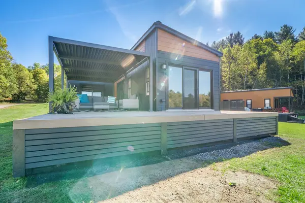 1366 Rosseau Lake Rd 2 N/A, Muskoka Lakes, ON P0B 1J0