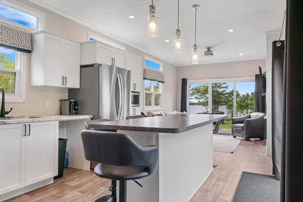 1366 Rosseau Lake Rd 2 N/A, Muskoka Lakes, ON P0B 1J0