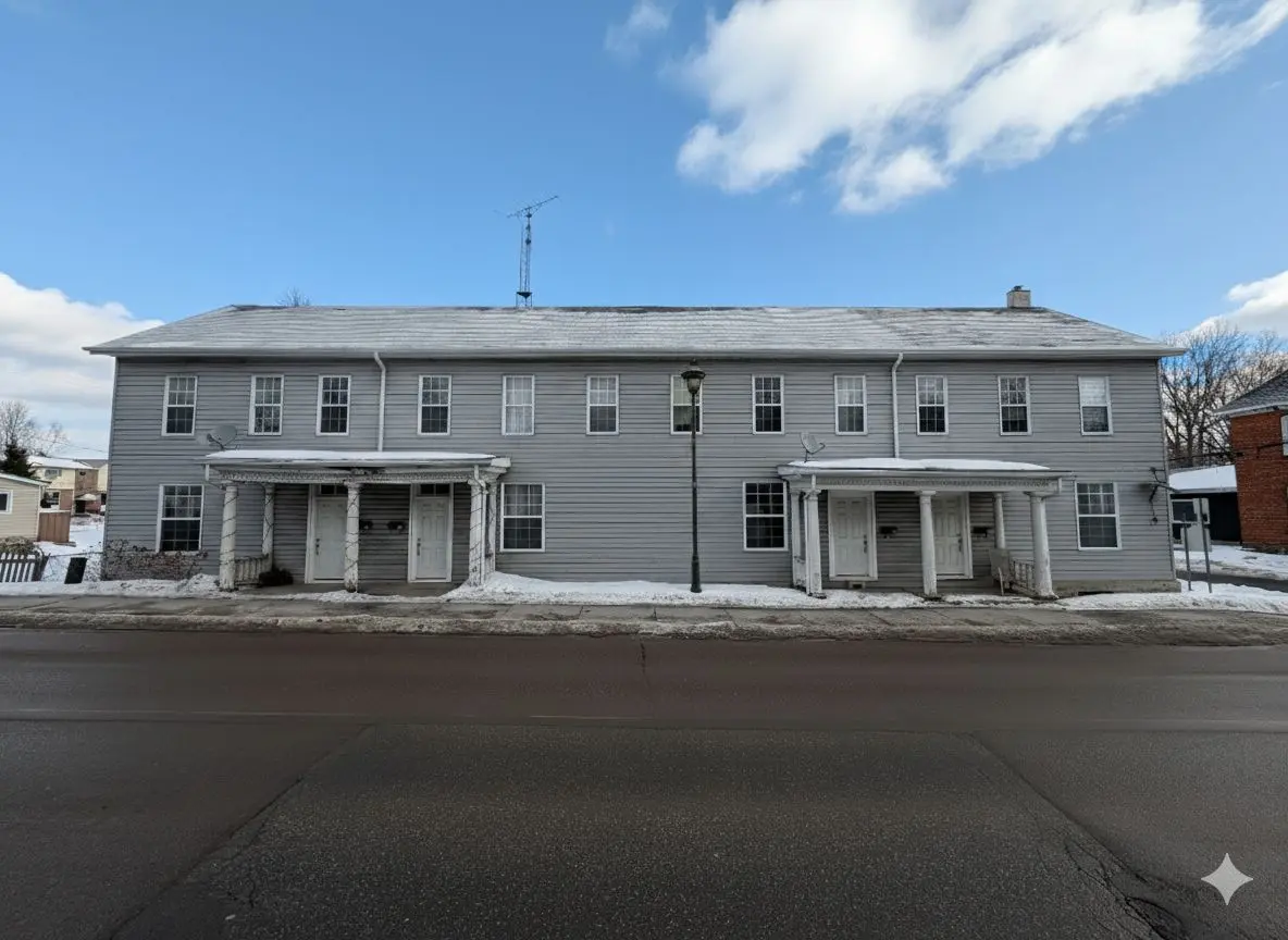 275 Bridge ST, Carleton Place, ON K7C 3H5