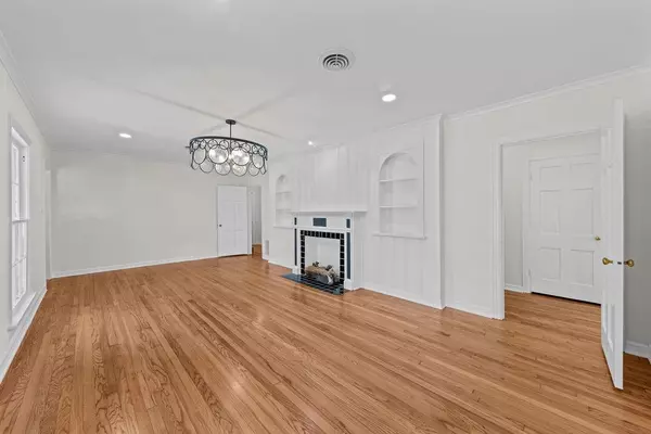 Fort Worth, TX 76111,1804 Bluebonnet Drive