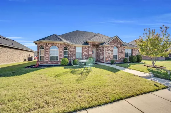 Waxahachie, TX 75165,542 Meadowlake Drive