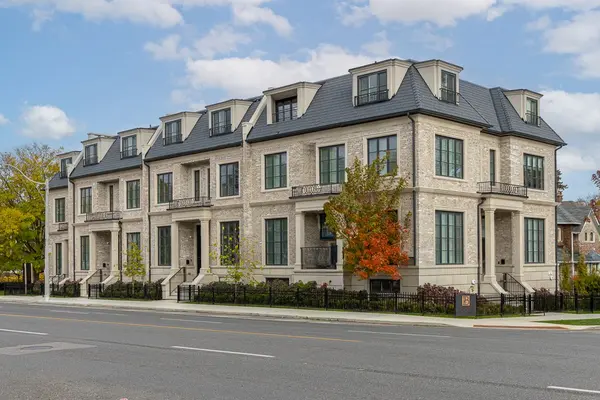 1173 Avenue RD, Toronto C04, ON M5N 2G2