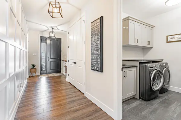 728 Regent ST, Strathroy-caradoc, ON N0L 1W0