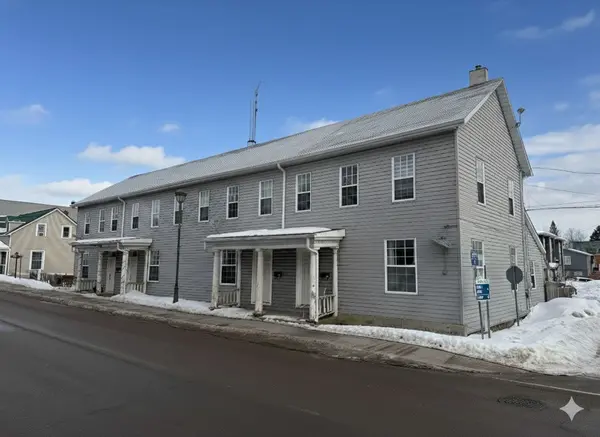 275 Bridge ST, Carleton Place, ON K7C 3H5