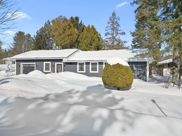 293 Hiram ST, Bracebridge, ON P1L 2C3