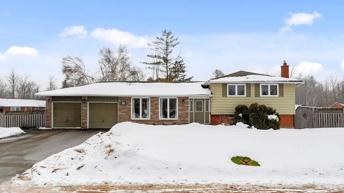 79 Douglas ST, Georgina, ON L0E 1R0