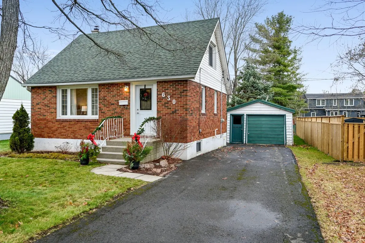Gananoque, ON K7G 2E4,630 Hillside DR