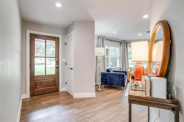 Fort Worth, TX 76109,4144 Whitfield Avenue