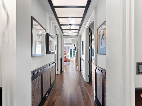 155 St. Clair AVE W #603, Toronto C02, ON M4V 0A1