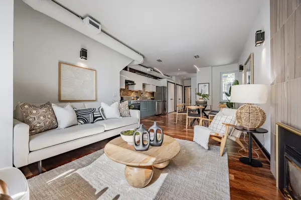 38 Wroxeter AVE, Toronto E01, ON M4K 1J6