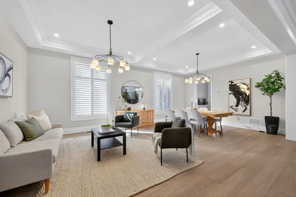 71 Sofia Olivia CRES, Vaughan, ON L6A 4V1