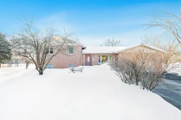 Innisfil, ON L0L 1K0,856 Church DR