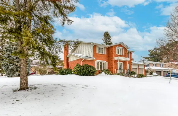 185 All Saints CRES, Oakville, ON L6J 5Y6