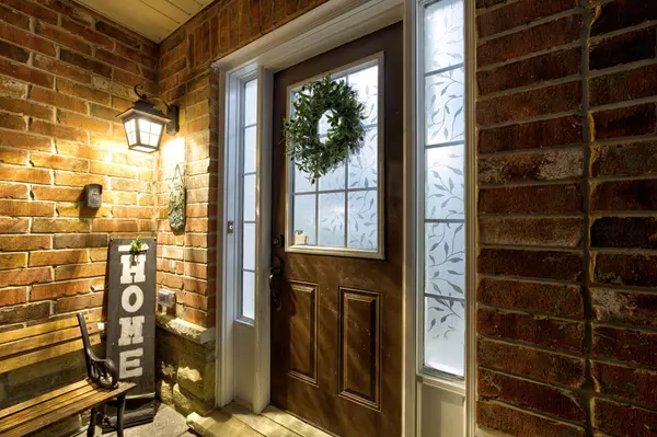 Brampton, ON L6X 2Z6,19 Teal Crest CIR