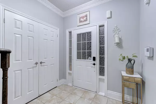 Brampton, ON L6X 2Z6,19 Teal Crest CIR