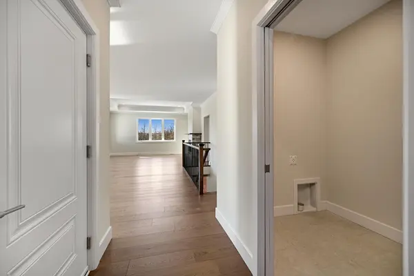 1058 Shearer DR, Brockville, ON K6V 7K1