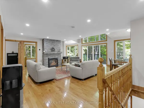 1091 MCARTHUR POINT RD, Lake Of Bays, ON P0B 1A0