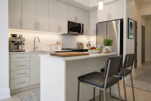 9000 Jane ST #2307, Vaughan, ON L4K 0M6