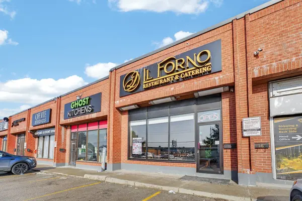 4000 Steeles AVE W #15, Vaughan, ON L4L 4V9